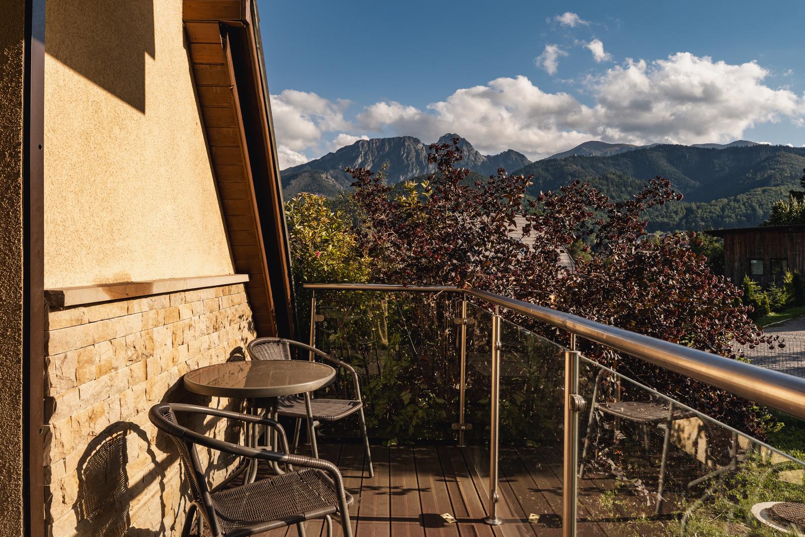 MONTES image 35