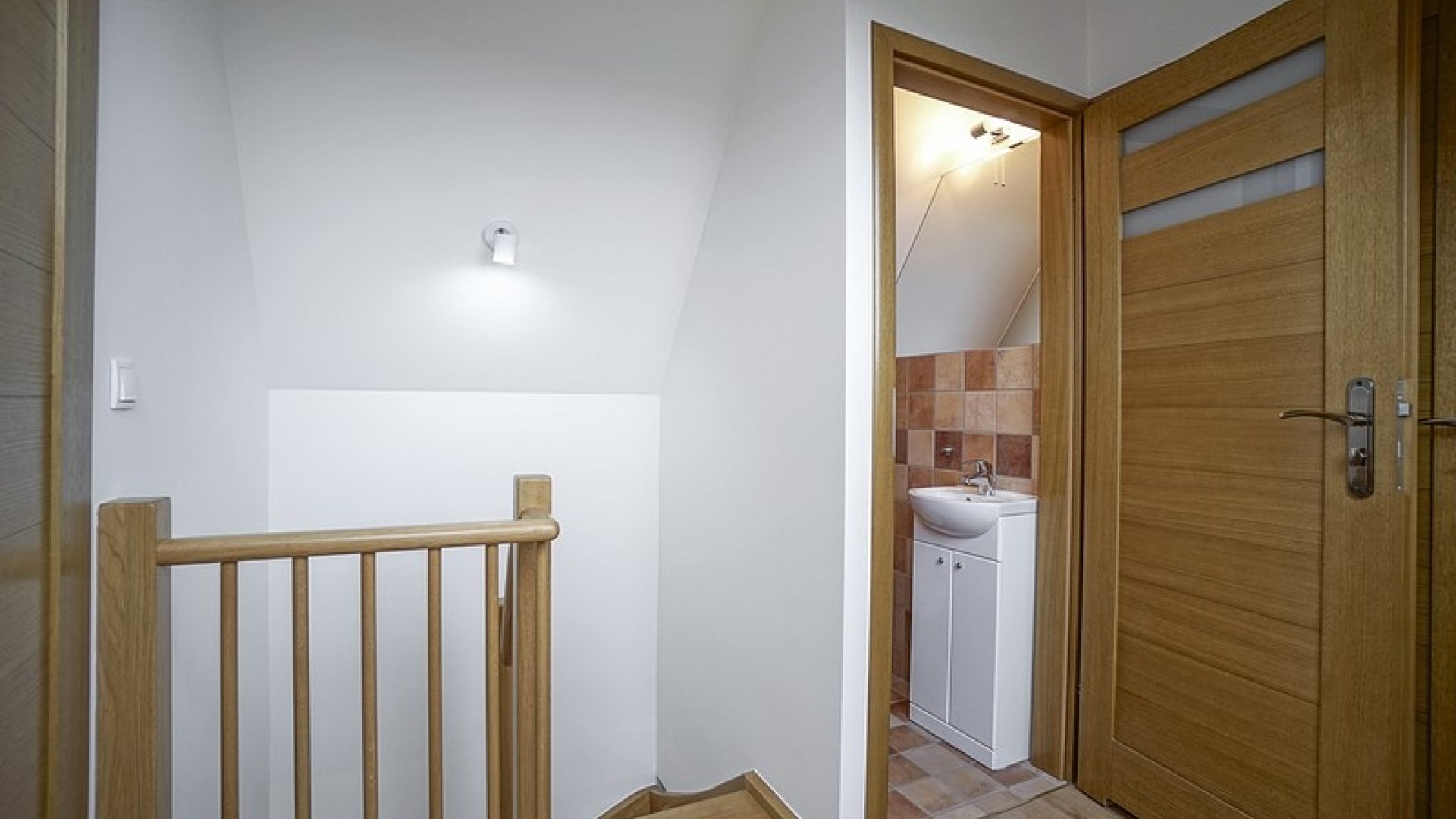 COMFORT image 19