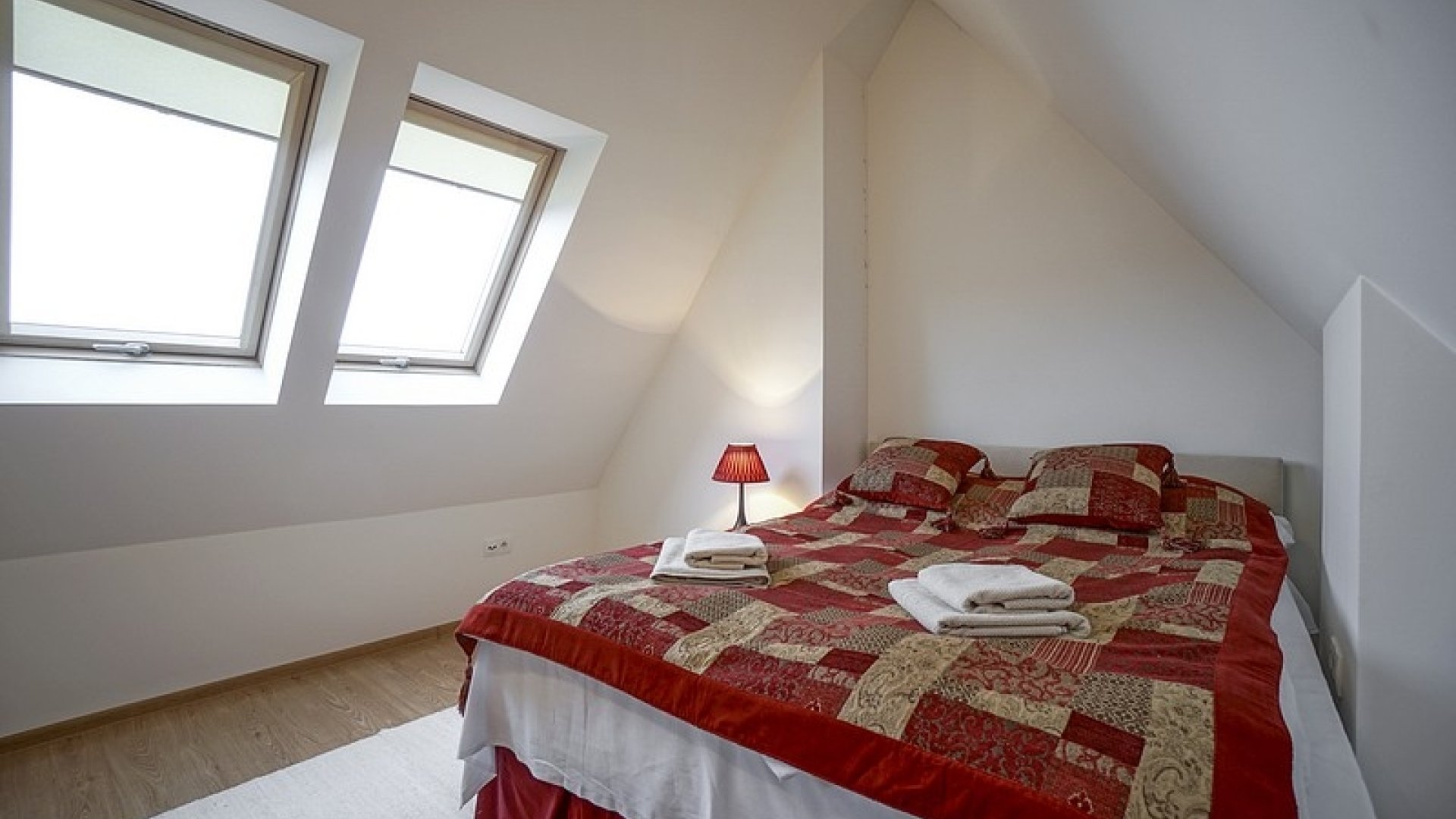 COMFORT image 12